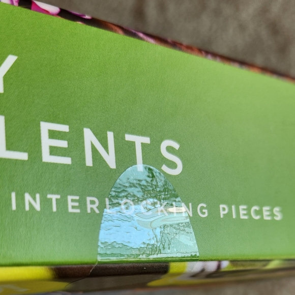 Hallmark Pretty Succulents 1000 Piece Jigsaw Puzzle - Picture 4 of 4